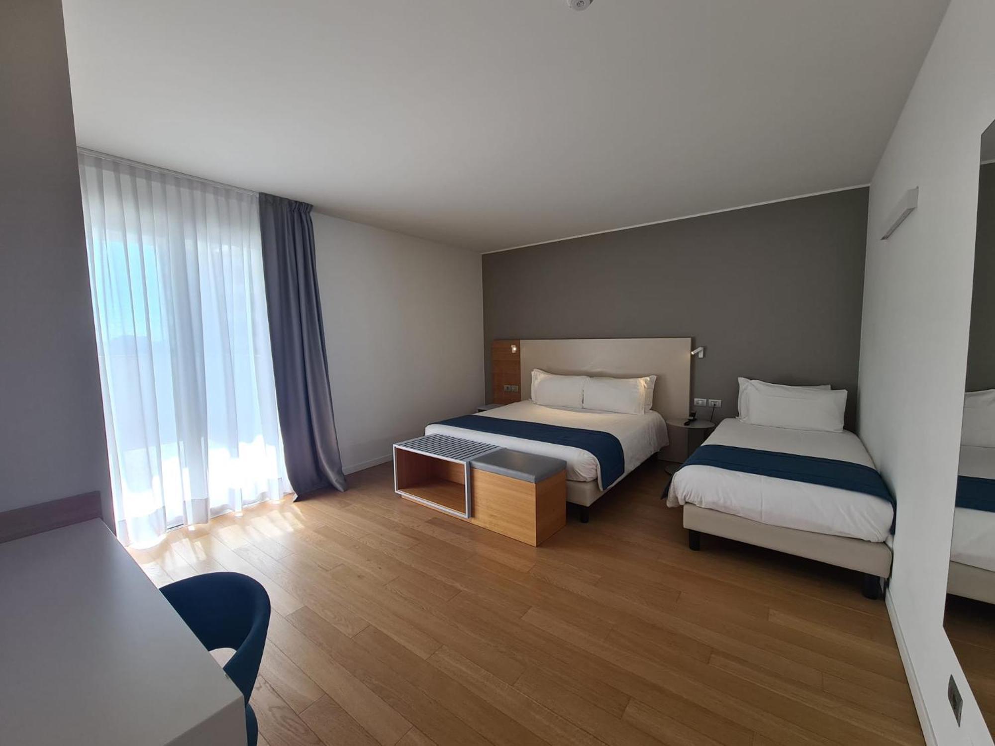 Hesperia Hotel & Residence Lido di Jesolo Ruang foto